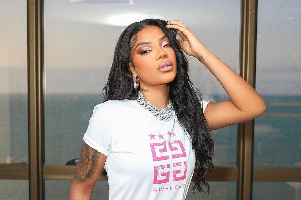 Ludmilla recebe medalha Tiradentes – Headline News, edição das 17h